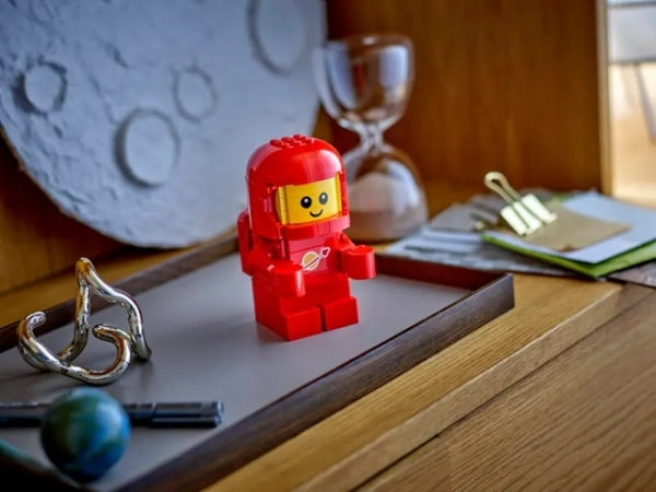 LEGO 40767 Grote Rode Babyastronaut