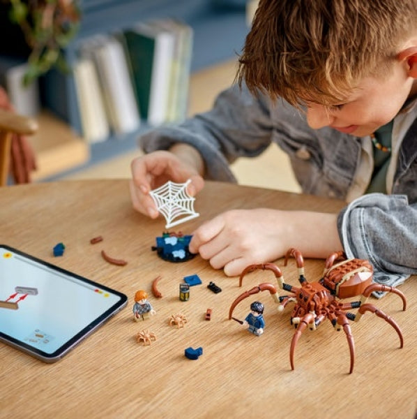 LEGO 76434 Aragog in het Verboden Bos
