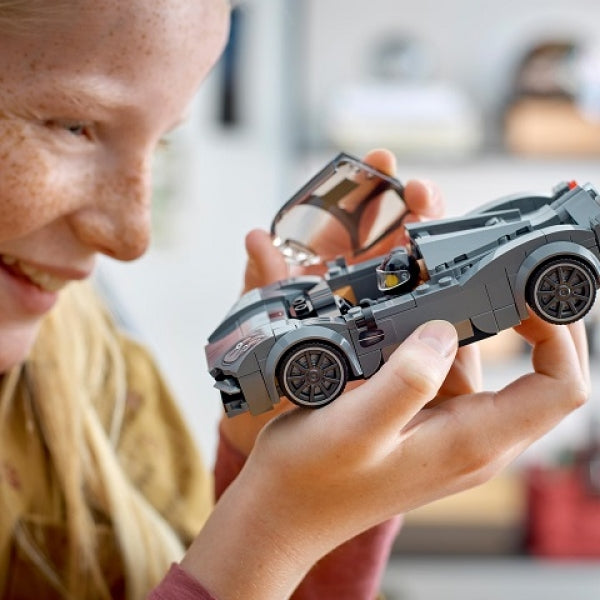 LEGO 76915 Pagani Utopia