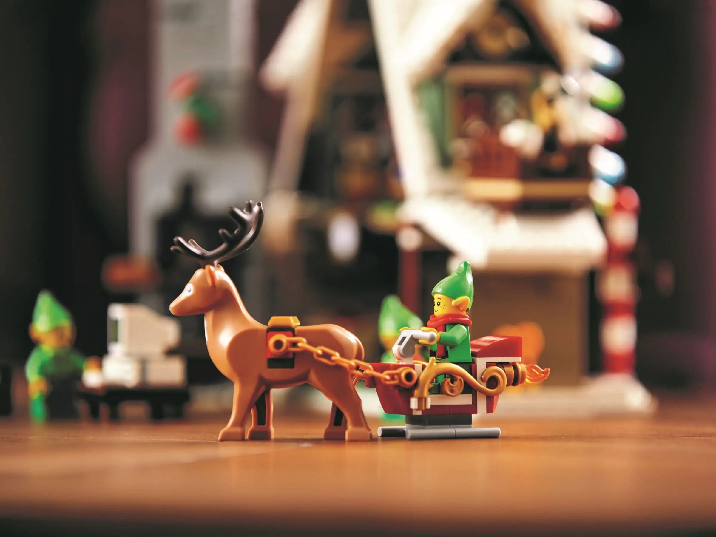 LEGO Creator Expert 10275 Elf Clubhuis